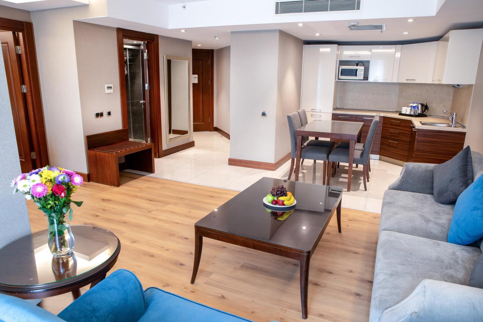 Hotel Grand Aras & Provincia di Istanbul